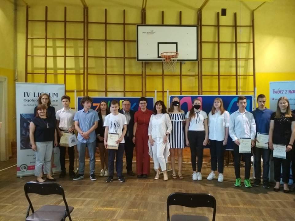 Laureaci konkursu 4! - Czwórka Silnia