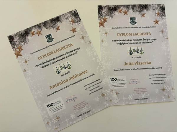 Dyplomy z konkursu wojewódzkiego.