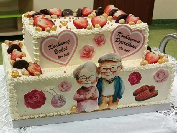 tort na święto dziadka i babci