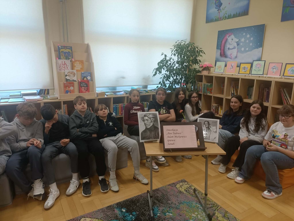 Zasłuchani uczniowie kl. VA .