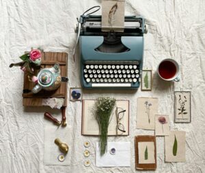 Piosenki ukryte w wierszach.